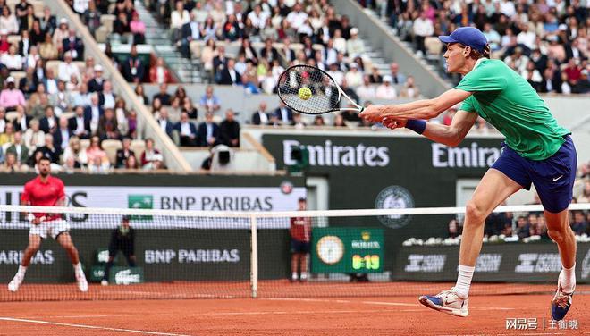 费德勒连续十五场比赛得分超过出色防守，日本队冲击纪录！
