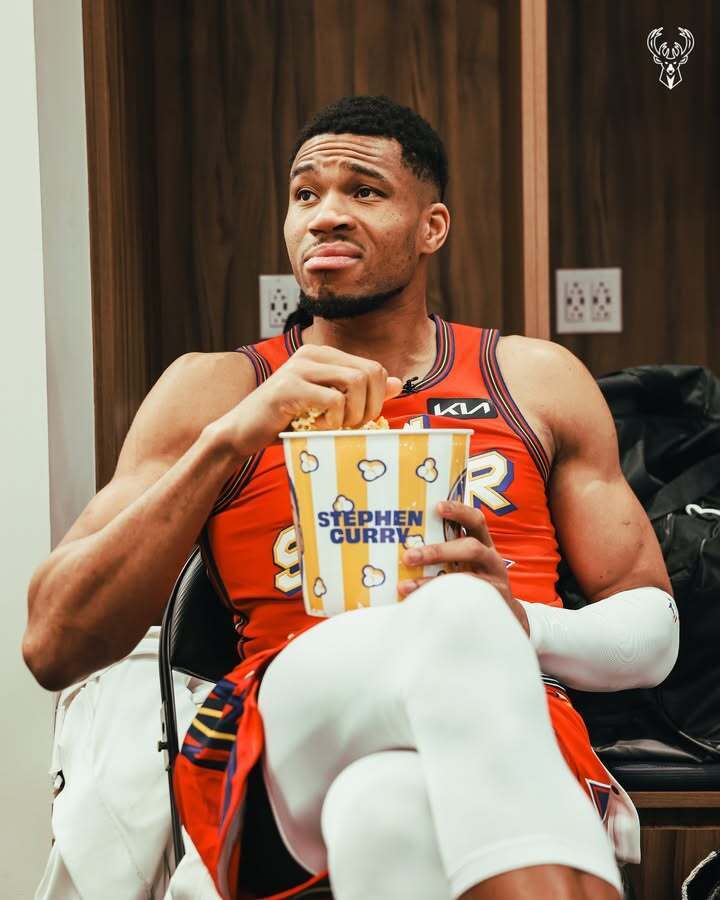 字母哥迎来十五赛季高光表现，日本队球迷沸腾！